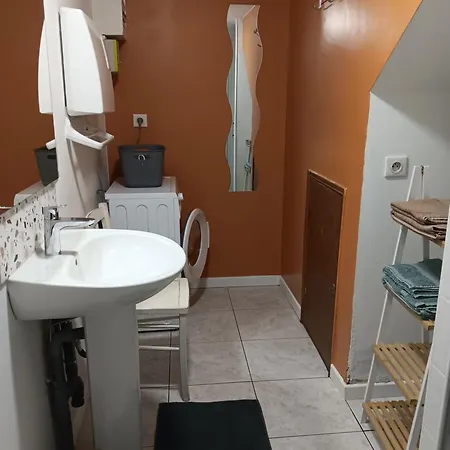 Rdc Entree Exterieur Privatifs Apartment *